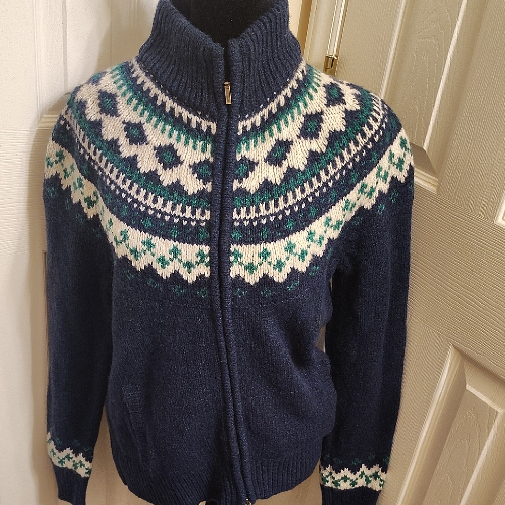 L.L. Bean Navy and White Wool Fair Isle Cardigan
